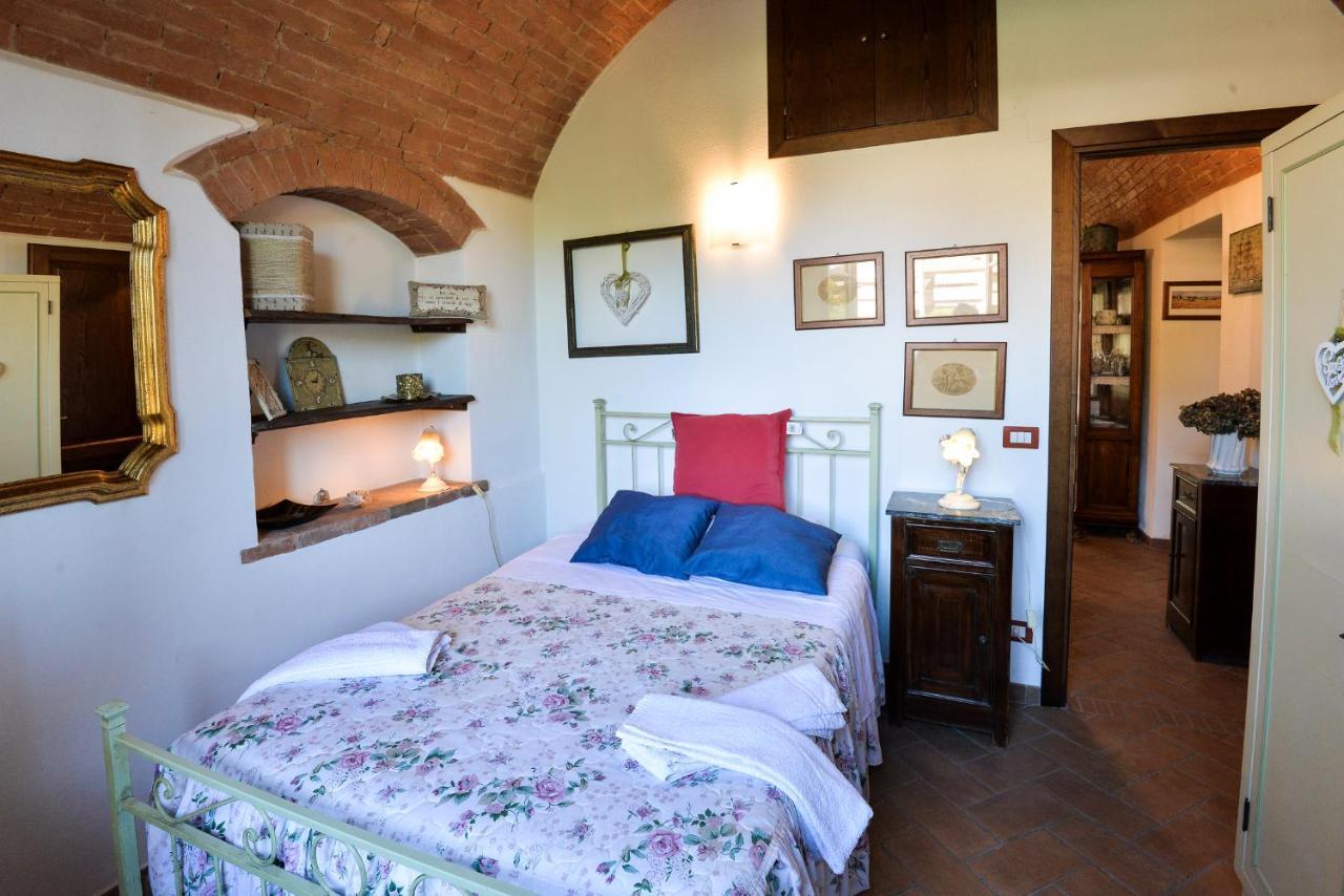 Appartamento Vecchio Mulino Isola d'Arbia Exterior foto